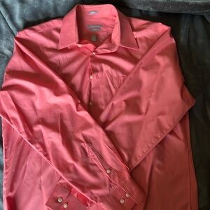 Men’s 16_1/2 34/35 Van Heusen dress shirt - salmon